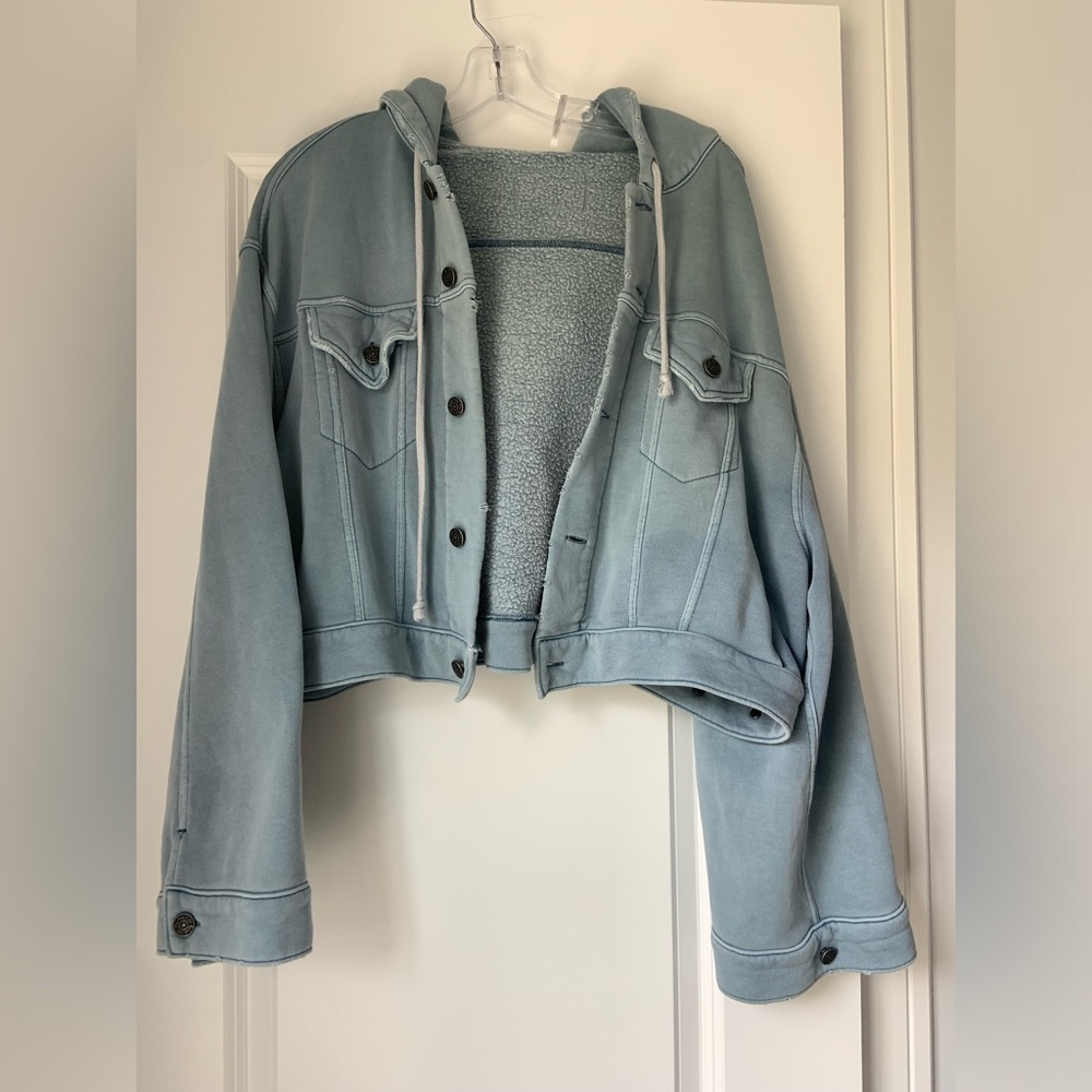 Free People light blue button up size s